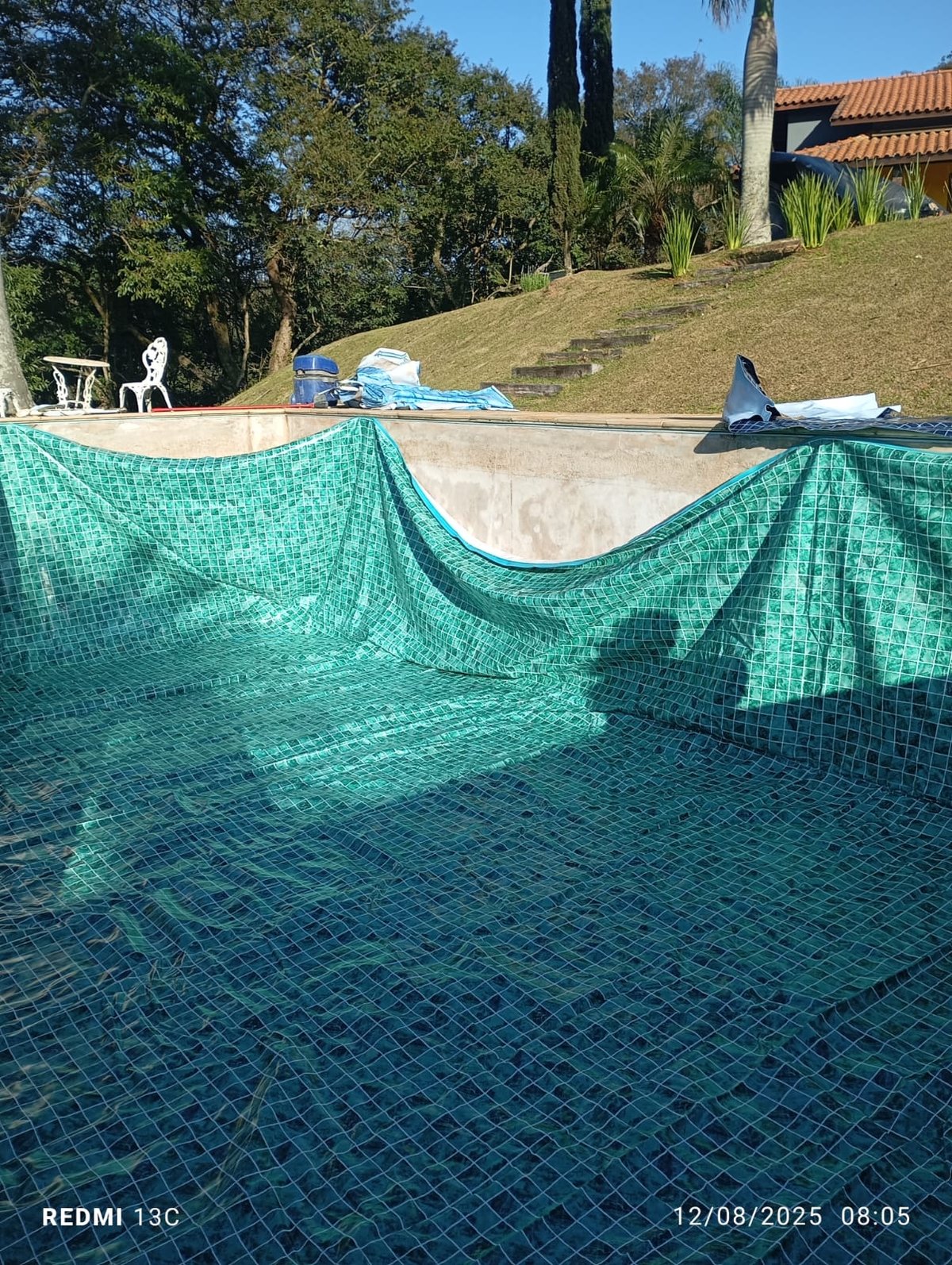 Piscina antes da reforma